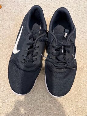 Nike Black Sneakers with White Swoosh Accent size Women’s 8.5